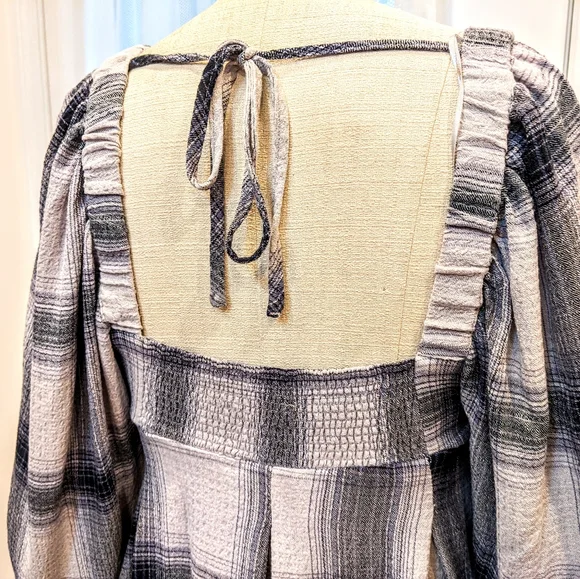 Urban Outfitters M navy plaid Juliette tunic mini top balloon sleeves sexy cute - Picture 4 of 8